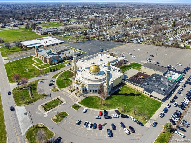 5708 Warwick Street, Detroit, MI 48228