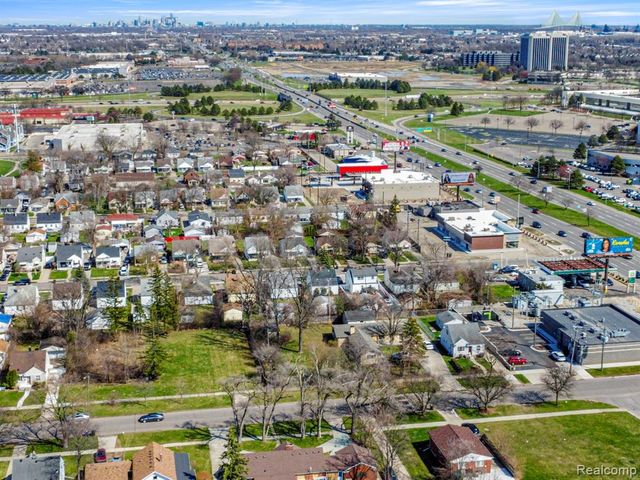 5708 Warwick Street, Detroit, MI 48228