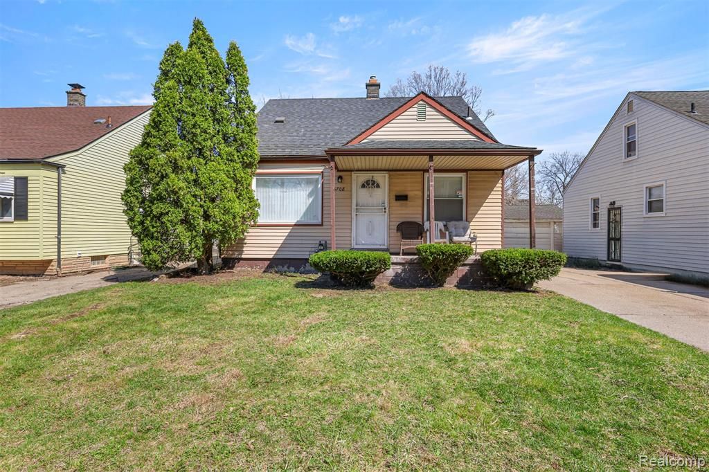 5708 Warwick Street, Detroit, MI 48228