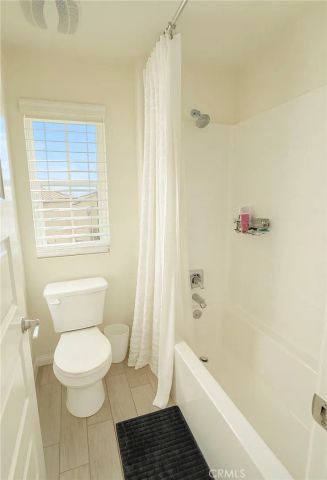 166 Ambrosia Court, Perris, CA 92571