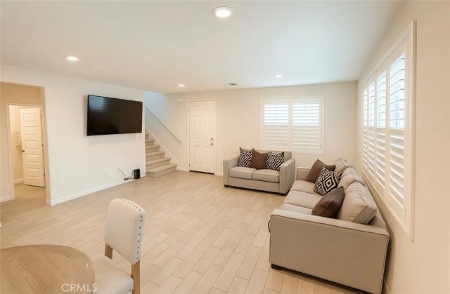 166 Ambrosia Court, Perris, CA 92571