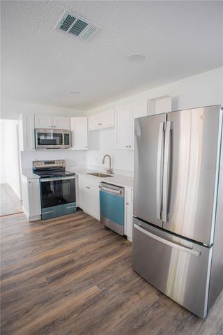 549 LAKEMONT AVENUE NW, Port Charlotte, FL 33952