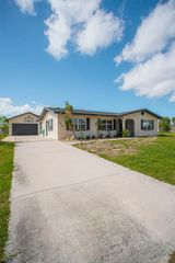 549 LAKEMONT AVENUE NW, Port Charlotte, FL 33952