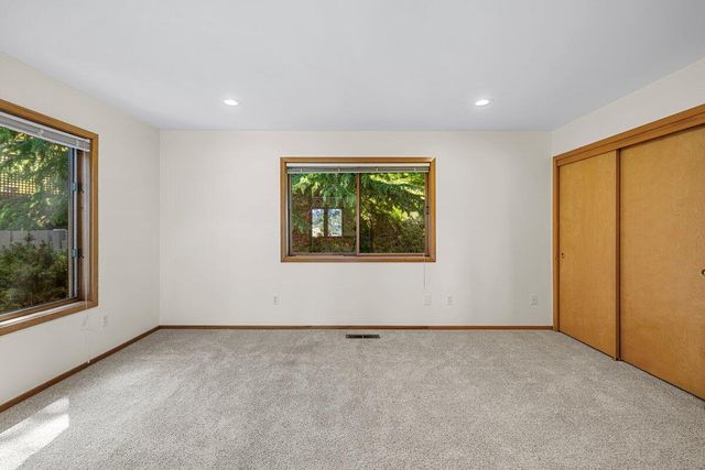 575 Dogwood Way, Ashland, OR 97520