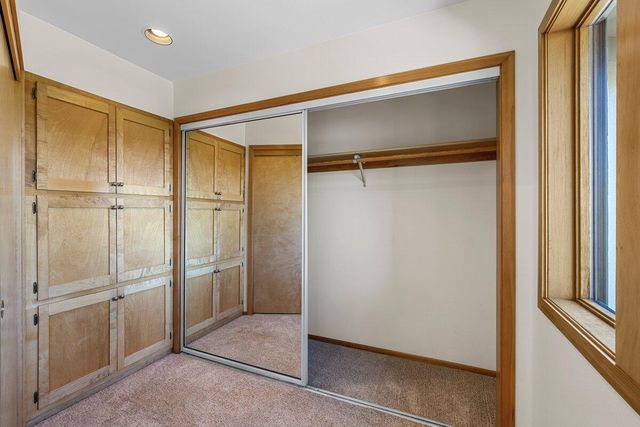 575 Dogwood Way, Ashland, OR 97520