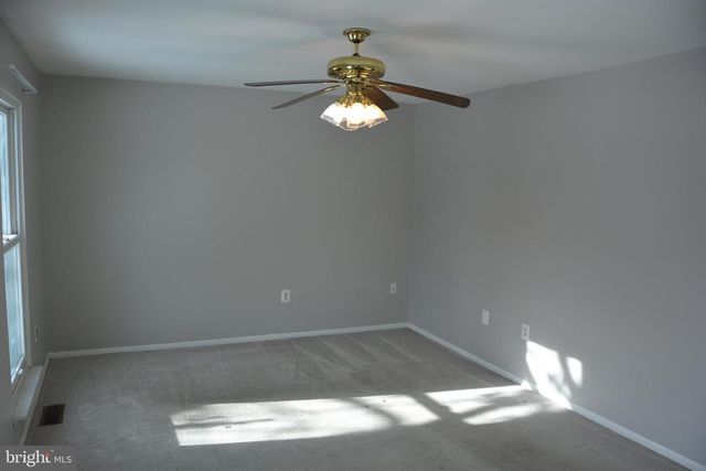 6474 HEATHERFIELD WAY, Harrisburg, PA 17112