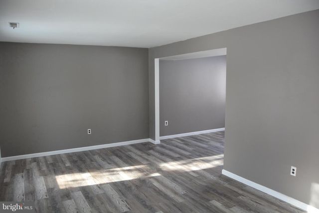 6474 HEATHERFIELD WAY, Harrisburg, PA 17112