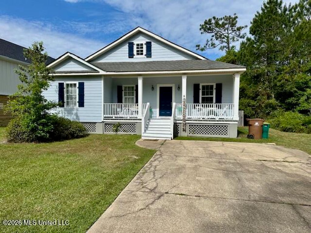 107 Greenwood Drive, Pass Christian, MS 39571