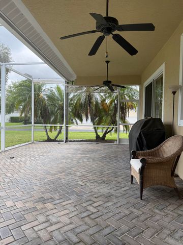 408 N Key Lime Sq Square SW, Vero Beach, FL 32968