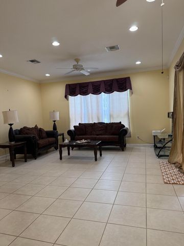 408 N Key Lime Sq Square SW, Vero Beach, FL 32968