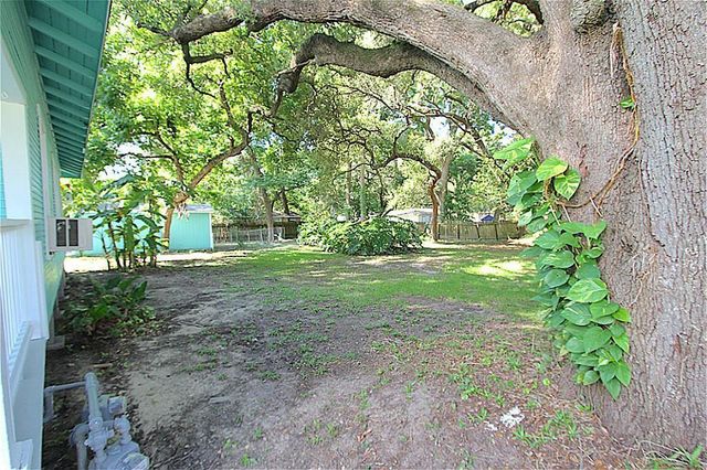 1207 Ross Street, La Marque, TX 77568