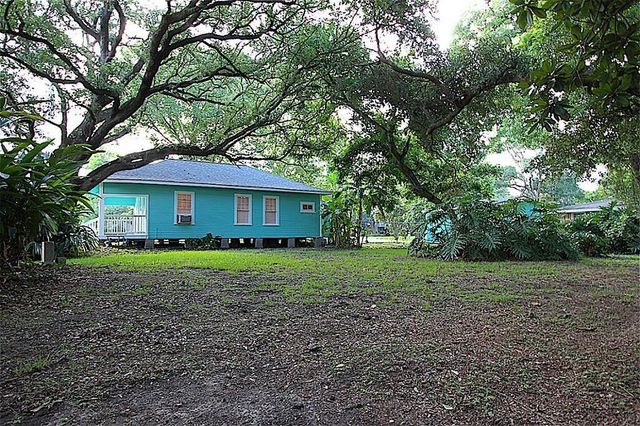 1207 Ross Street, La Marque, TX 77568