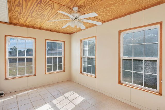 3304 Skywagon Drive, Crestview, FL 32539