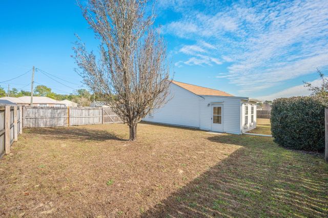 3304 Skywagon Drive, Crestview, FL 32539