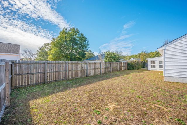 3304 Skywagon Drive, Crestview, FL 32539