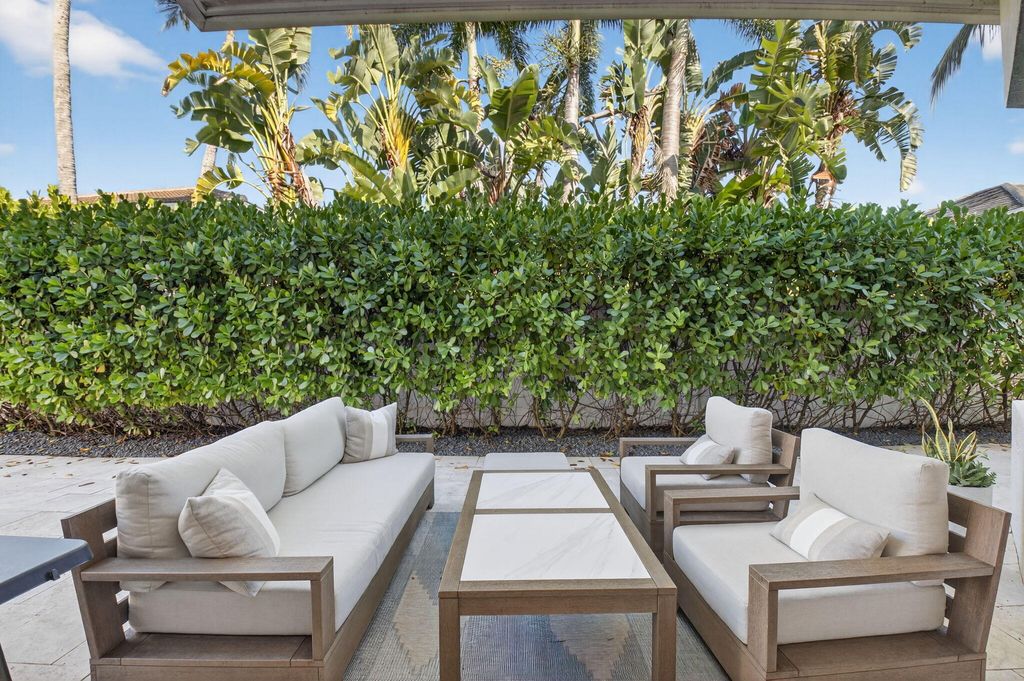 Image 23 of property listing at 6270 NW 43rd Terrace, Boca Raton, FL 33496