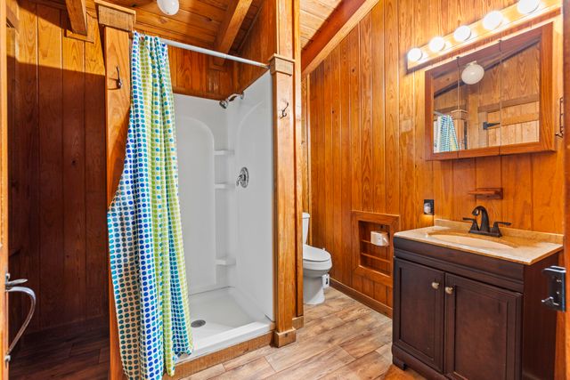157 County Road 1919, Yantis, TX 75497