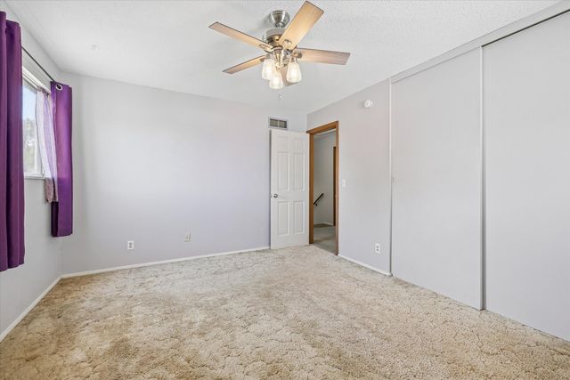 2331 N Thornwood Avenue, Davenport, IA 52804