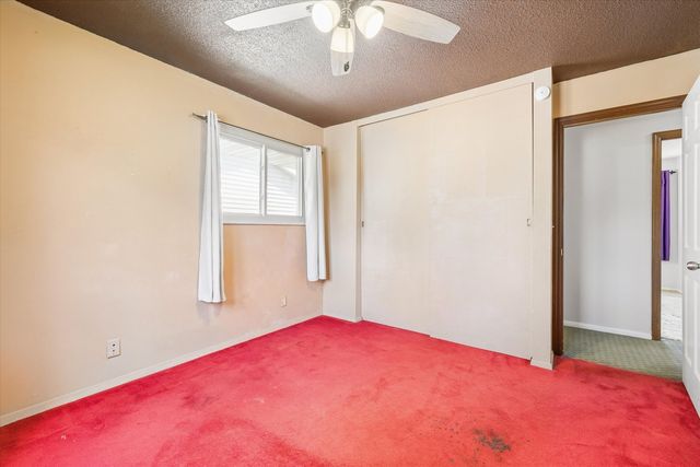 2331 N Thornwood Avenue, Davenport, IA 52804