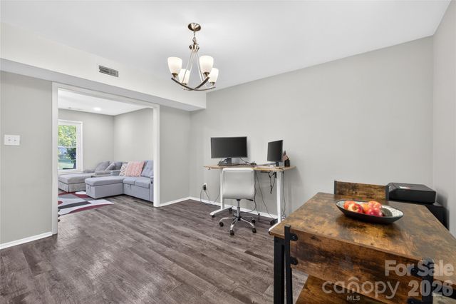 5200 Barrington Drive, Charlotte, NC 28215