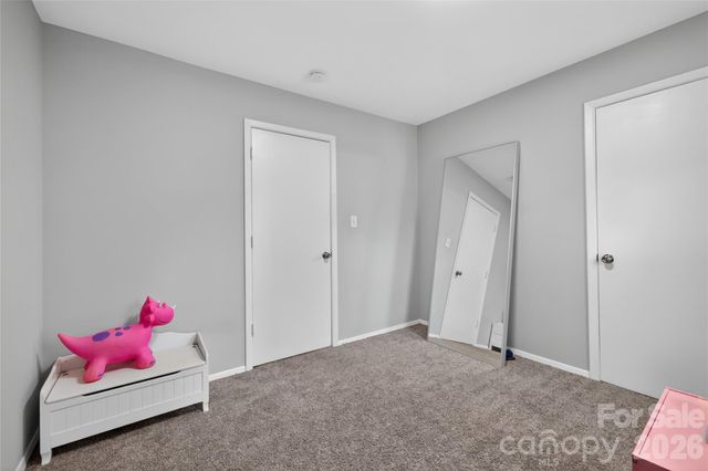 5200 Barrington Drive, Charlotte, NC 28215