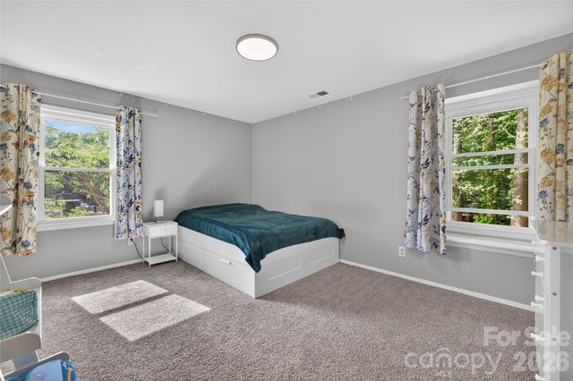 5200 Barrington Drive, Charlotte, NC 28215