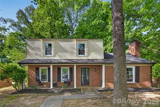 5200 Barrington Drive, Charlotte, NC 28215