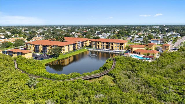 4333 BAYSIDE VILLAGE DRIVE 320, Tampa, FL 33615