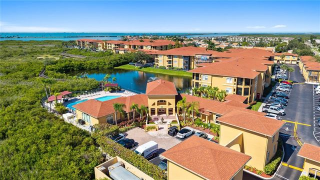 4333 BAYSIDE VILLAGE DRIVE 320, Tampa, FL 33615