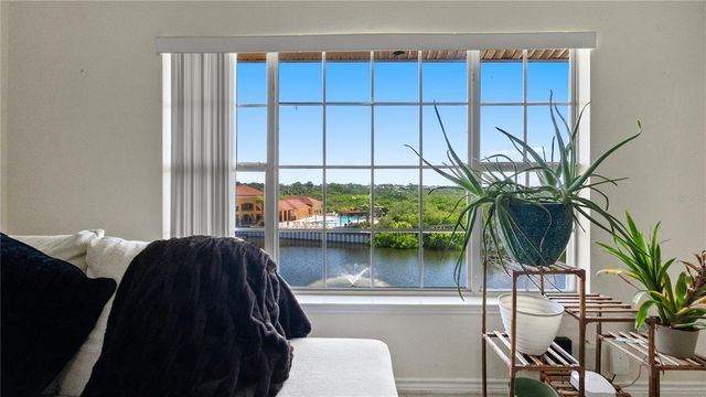 4333 BAYSIDE VILLAGE DRIVE 320, Tampa, FL 33615