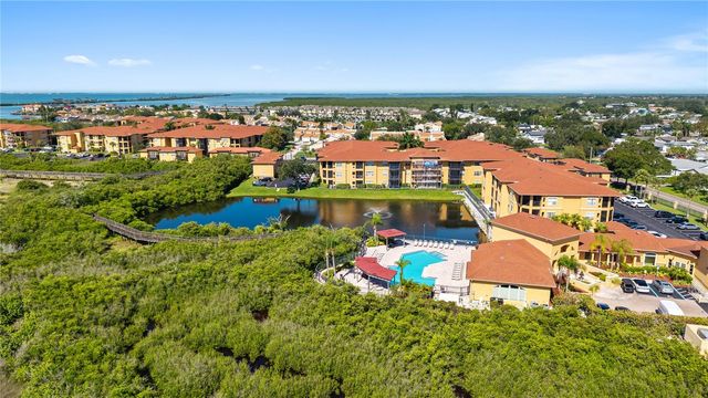 4333 BAYSIDE VILLAGE DRIVE 320, Tampa, FL 33615