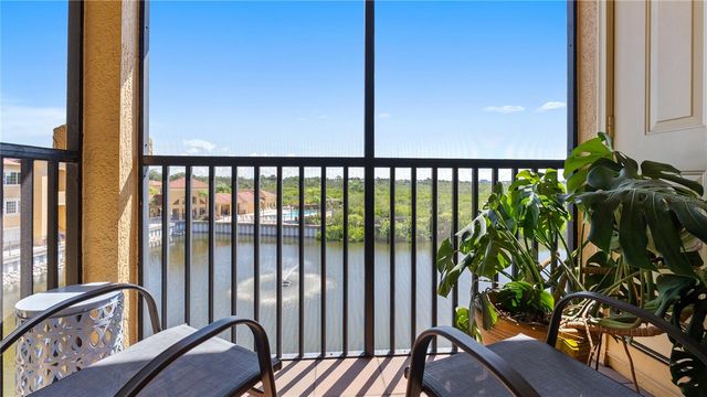 4333 BAYSIDE VILLAGE DRIVE 320, Tampa, FL 33615