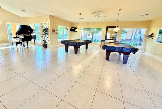4333 BAYSIDE VILLAGE DRIVE 320, Tampa, FL 33615