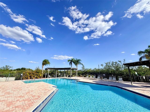 4333 BAYSIDE VILLAGE DRIVE 320, Tampa, FL 33615