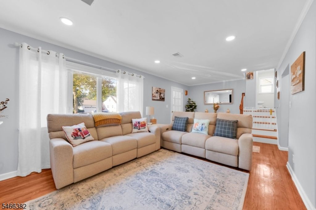 885 Salem Rd, Union Twp., NJ 07083 — photo 3