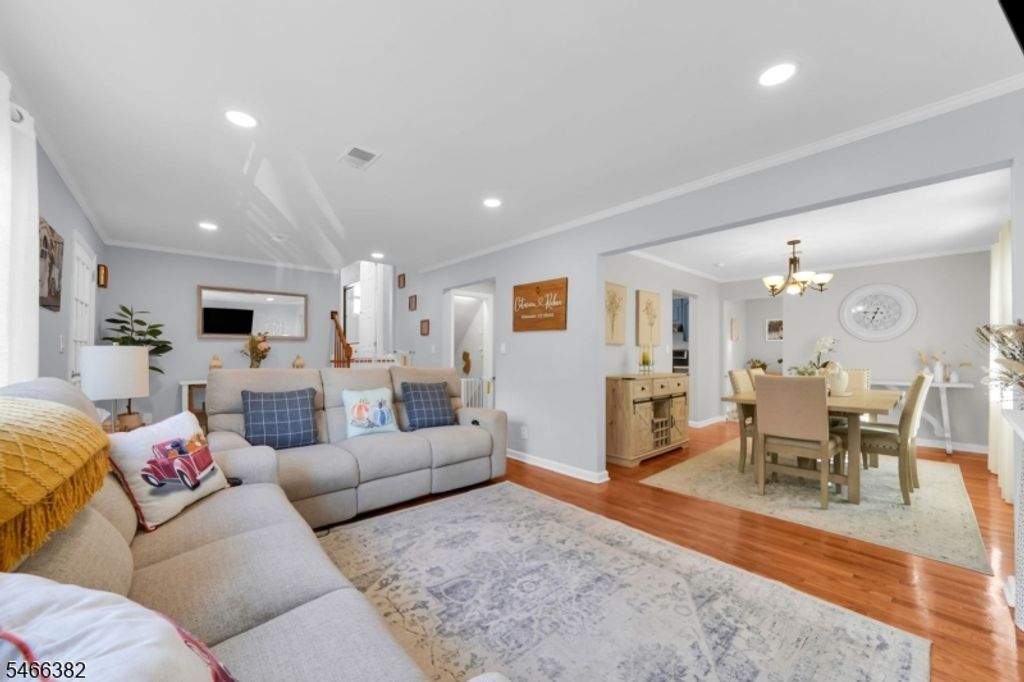 885 Salem Rd, Union Twp., NJ 07083 — photo 5
