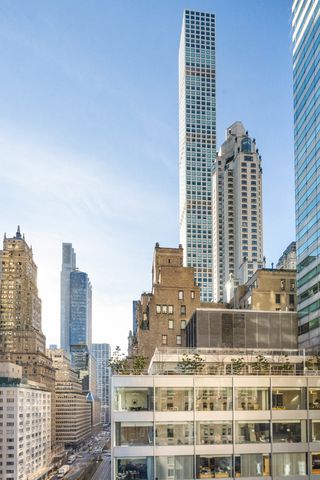 502 Park Ave Apt 12D, New York City, NY 10022