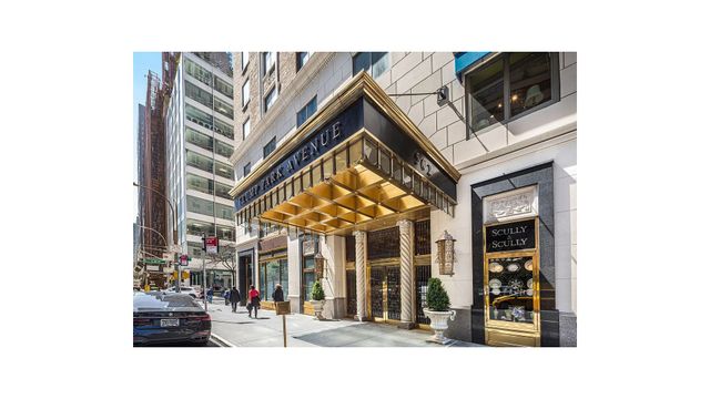 502 Park Ave Apt 12D, New York City, NY 10022