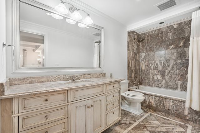 502 Park Ave Apt 12D, New York City, NY 10022