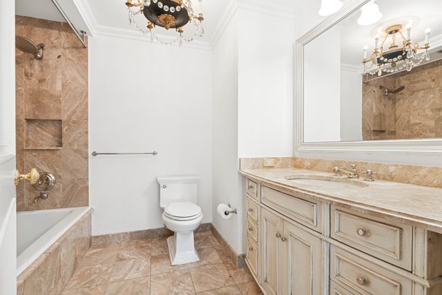 502 Park Ave Apt 12D, New York City, NY 10022