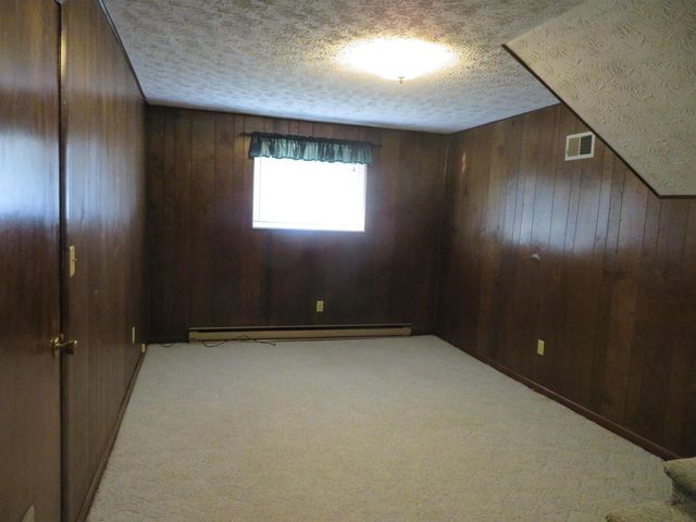 2216 AVINELL DRIVE, Milton, WV 25541