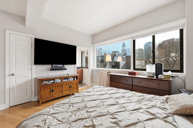 63 Atlantic 5D, Boston, MA 02110