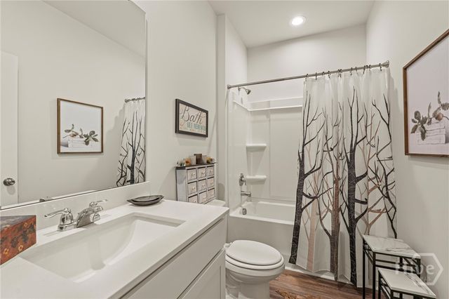 105 Old Field Run, Richmond Hill, GA 31324