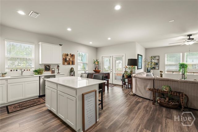 105 Old Field Run, Richmond Hill, GA 31324