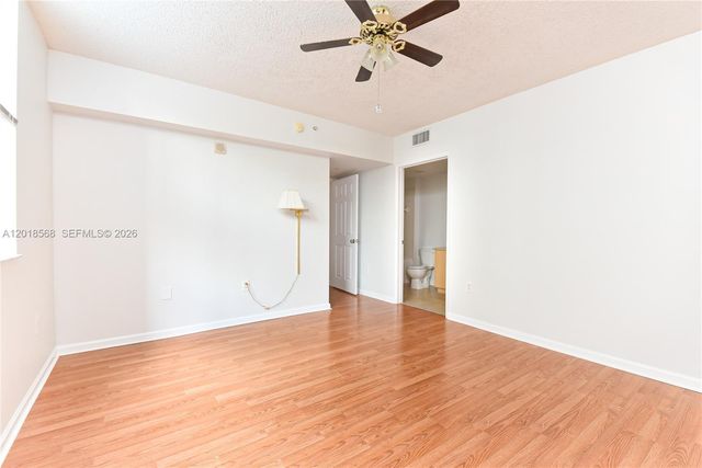 1919 Van Buren St 311A, Hollywood, FL 33020