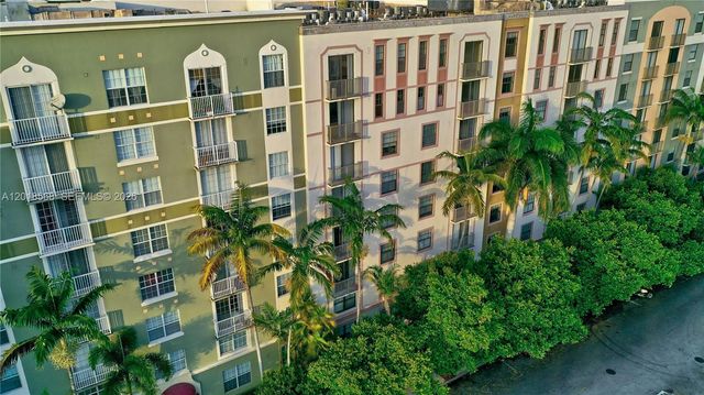 1919 Van Buren St 311A, Hollywood, FL 33020