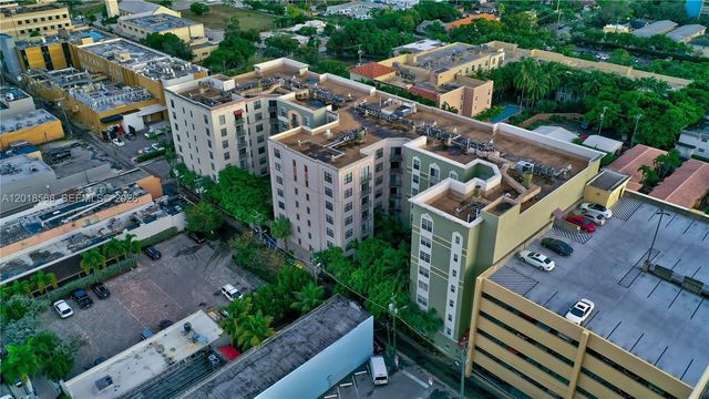 1919 Van Buren St 311A, Hollywood, FL 33020