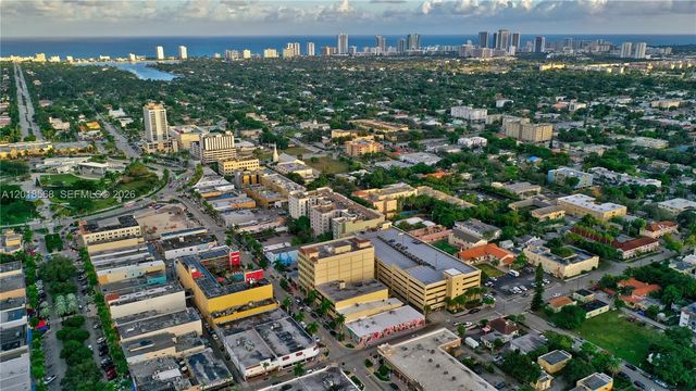 1919 Van Buren St 311A, Hollywood, FL 33020