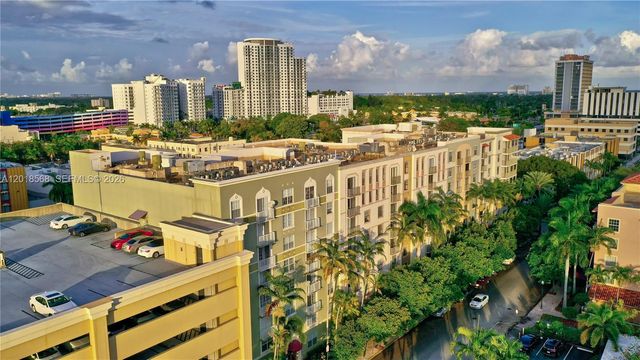 1919 Van Buren St 311A, Hollywood, FL 33020