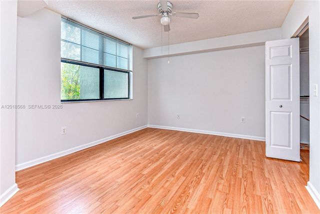 1919 Van Buren St 311A, Hollywood, FL 33020